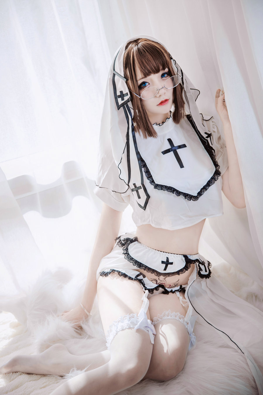 COS妹子仙九Airi - 修女 [45P-378MB]