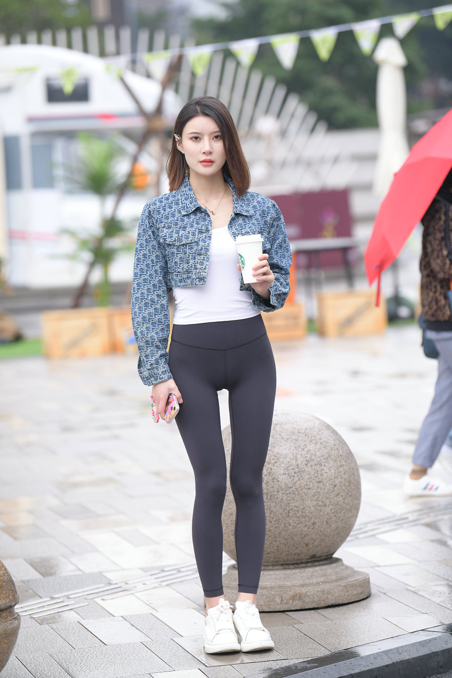 精选街拍视频 No.5759 一始街拍作品 - 黑色瑜伽裤美女 [597P7V-21.8GB]