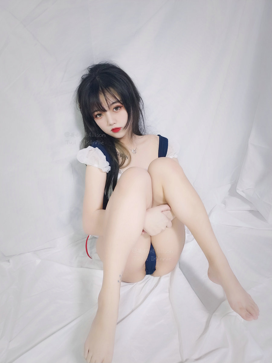 安妮 - 白雪姬泳装 [30P-48MB]