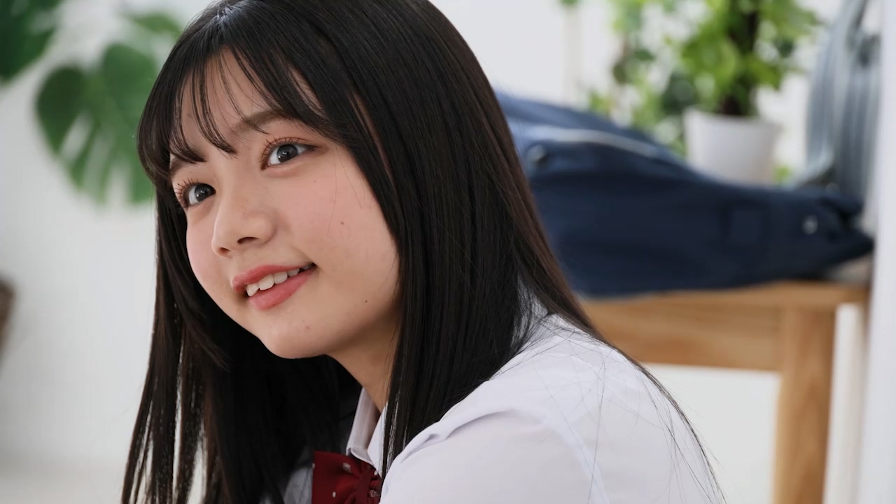 [Minisuka.tv] Hinano Yuki 優木ひなの - Regular Gallery Clip MOVIE 4.01 [250MB]
