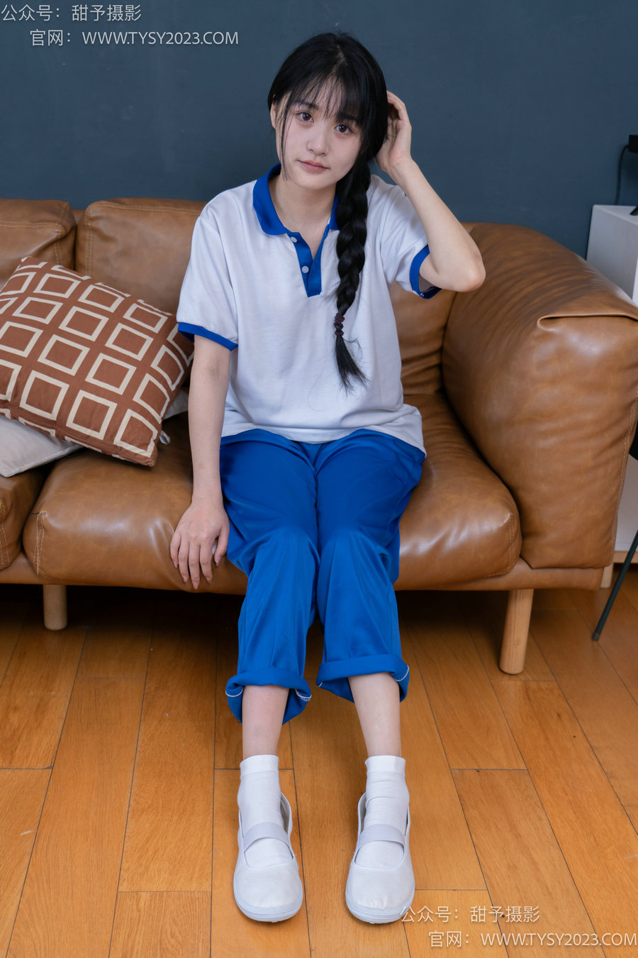 甜予摄影 No.091 澜澜-校服、白布鞋、板鞋、白棉袜、短肉丝、裸足 [135P2V-10.2GB] ...