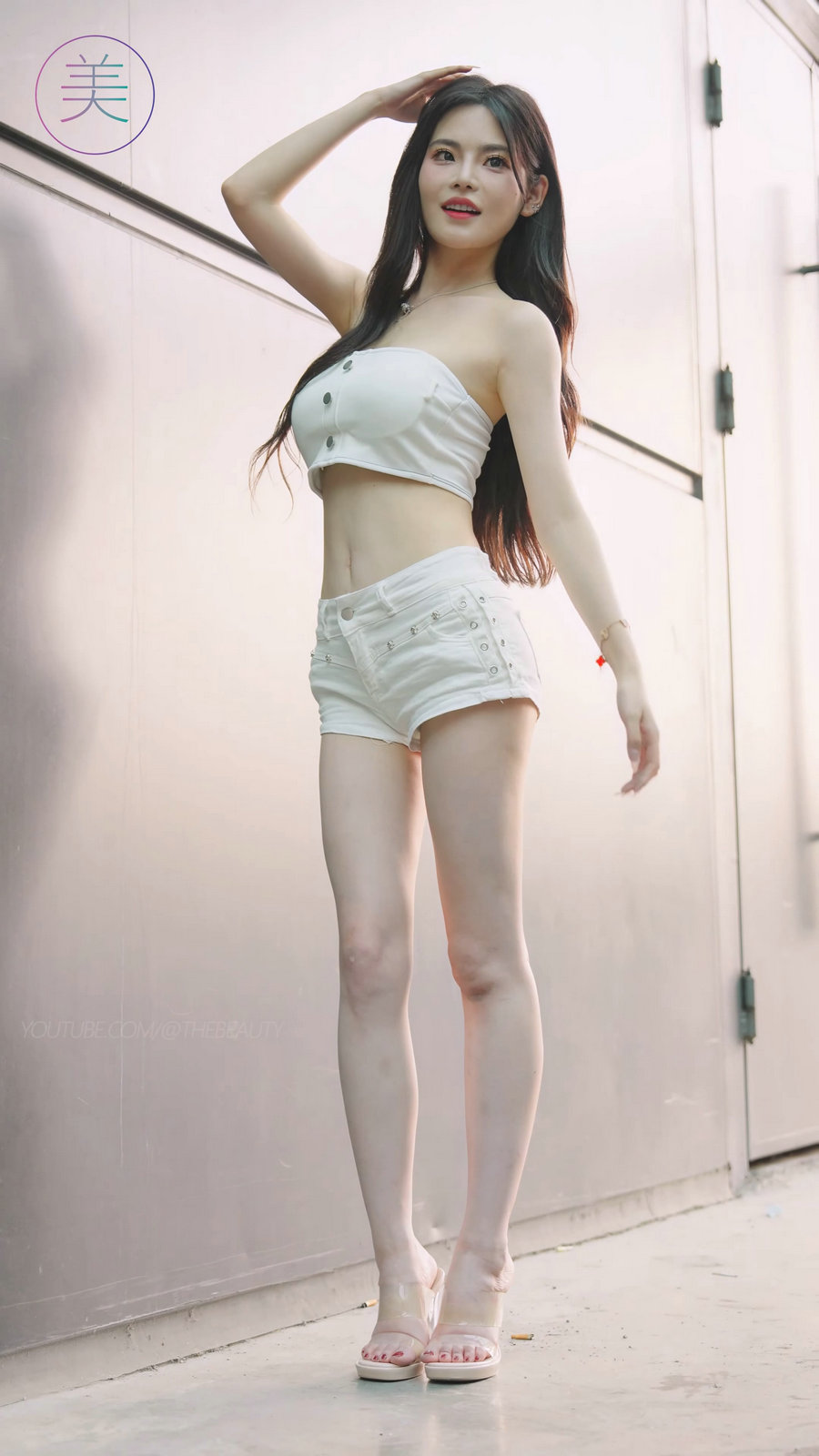 2024 重庆摩博会机车展 Racing Model LOOKBOOK 10 [426MB]