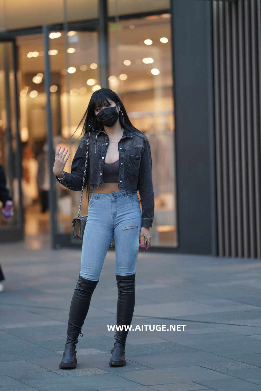 精选街拍视频 No.8904 长靴牛仔 [33P-526MB]