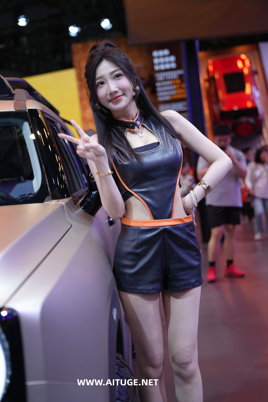 精选街拍视频 No.8910 2025年上海车展视图合集01 [300P25V-26.6GB]