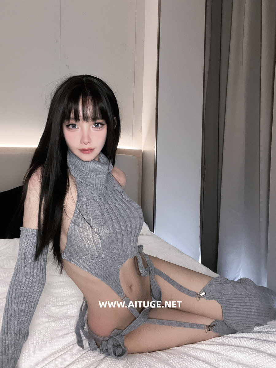 动漫博主果咩酱w - 灰灰毛衣 [23P2V-343MB]
