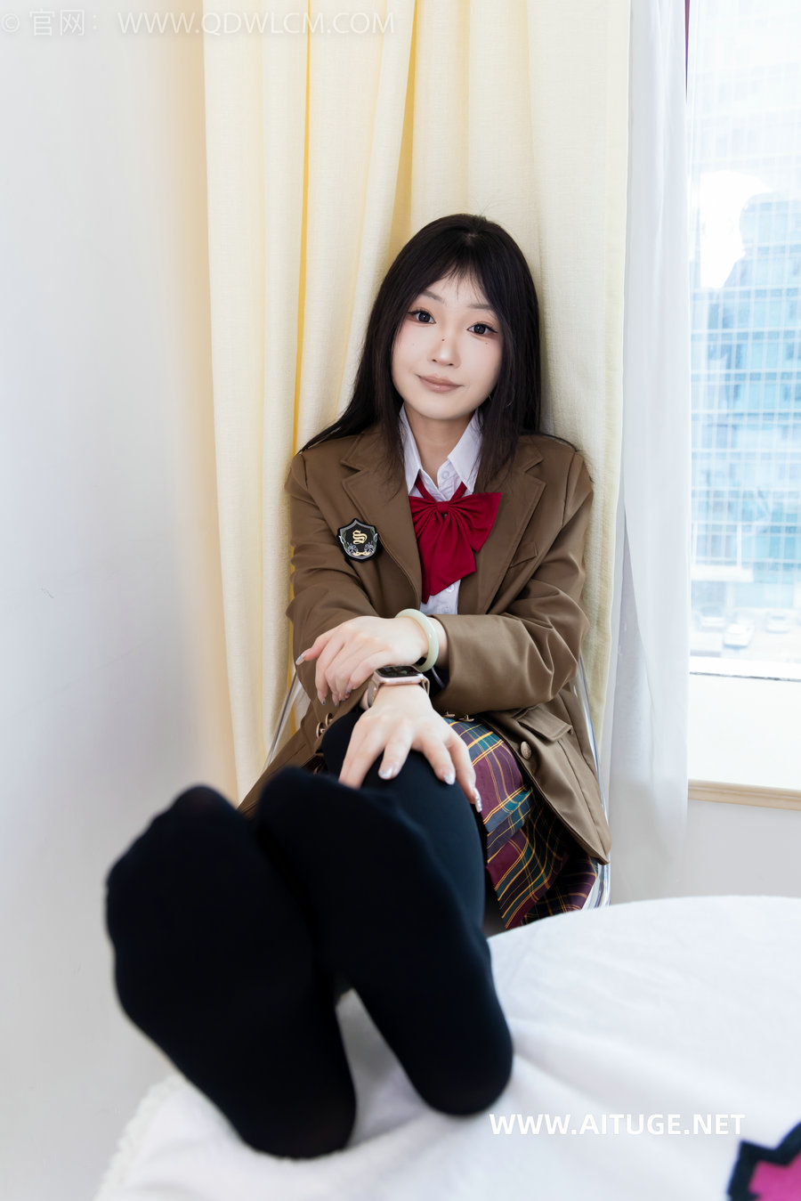 物恋传媒 No.2367 嘟嘟-皮鞋、厚黑丝、jk制服 [165P1V-3.81GB]