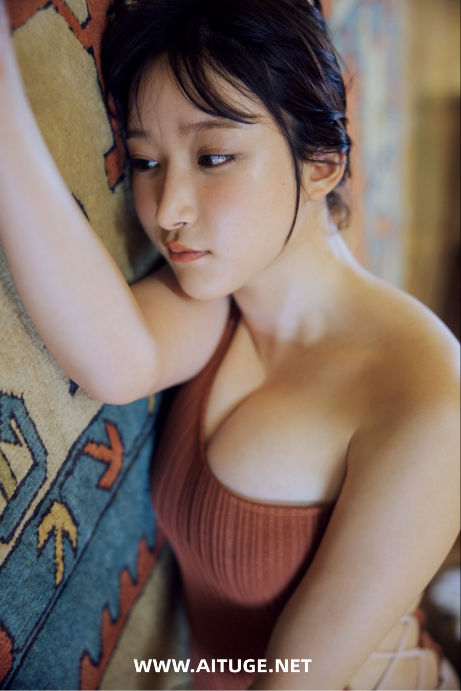 山崎あみ - 太陽よりも [13P60MB]