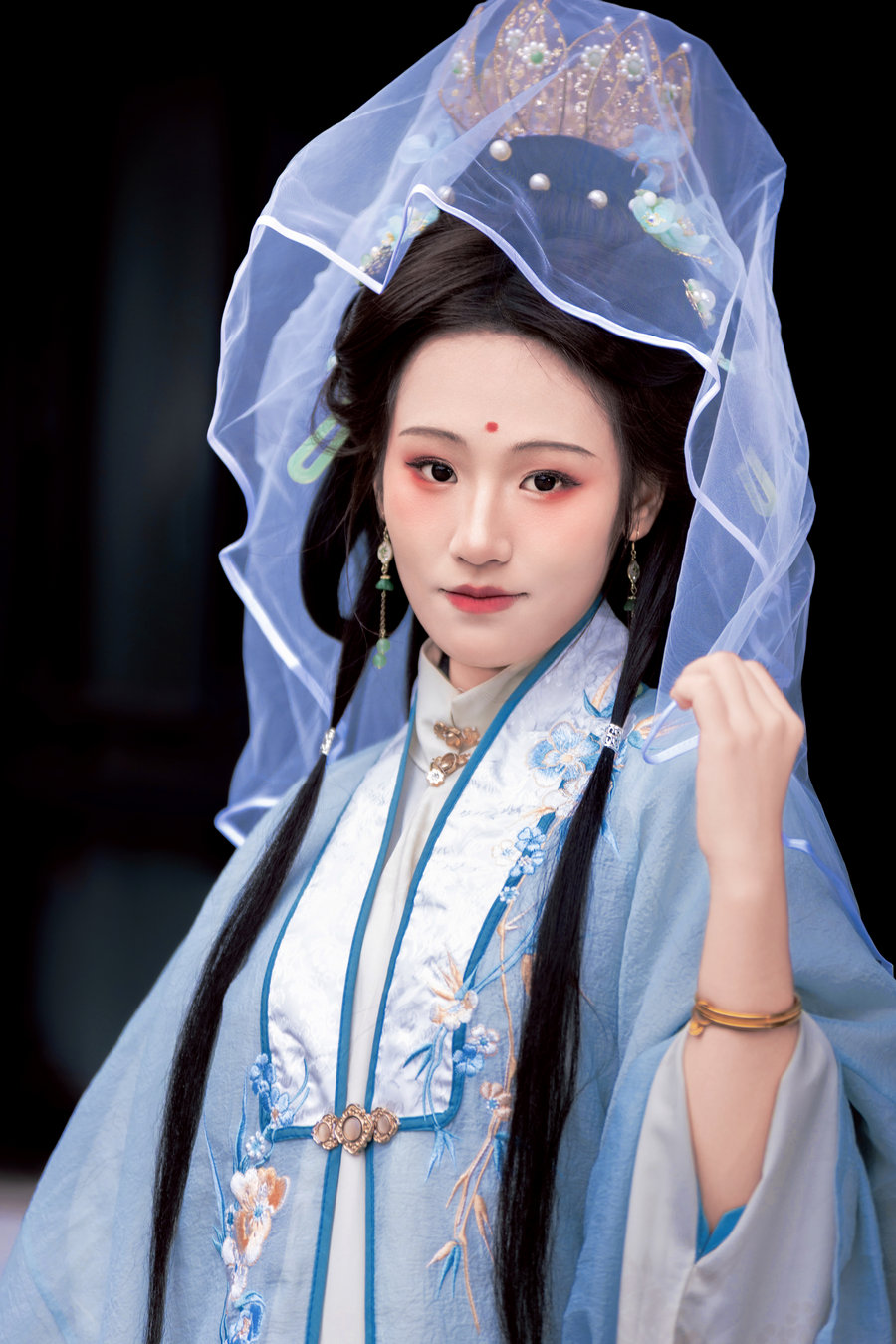 [YITUYU]艺图语 2025.04.05 栊翠庵・妙玉 小洪 [27P-351MB]