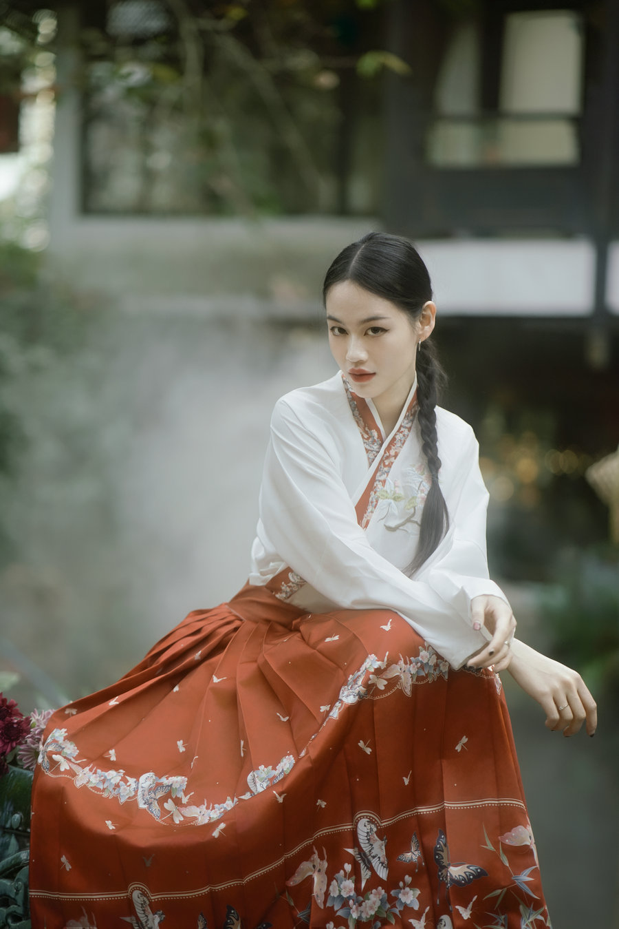 [YITUYU]艺图语 2025.04.09 青庭疏影，惊鸿入画 曼丽 [40P-1.30GB]