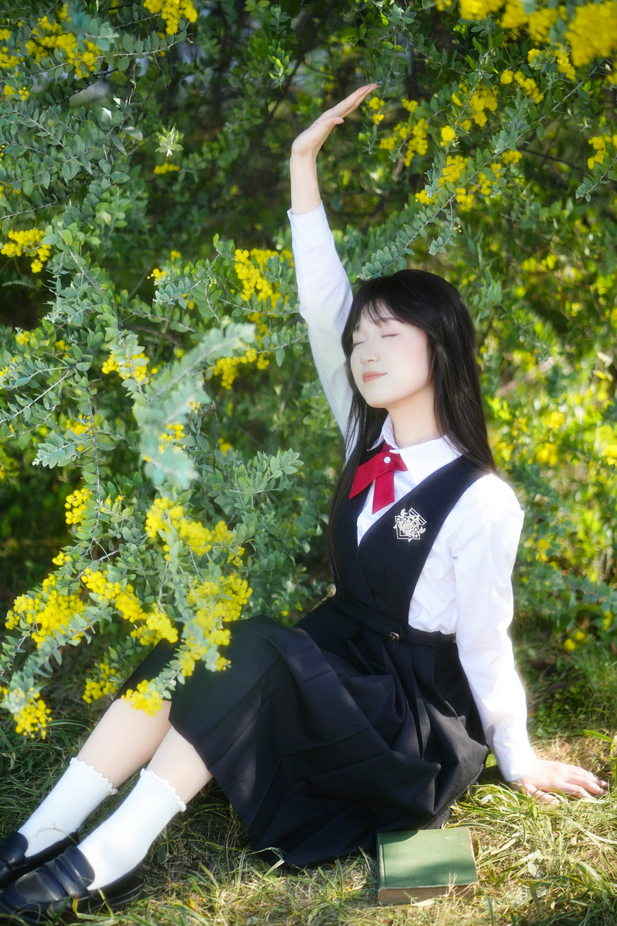 [YITUYU]艺图语 2025.04.10 金合欢 梓榆喝点甜的呀 [14P-299MB]