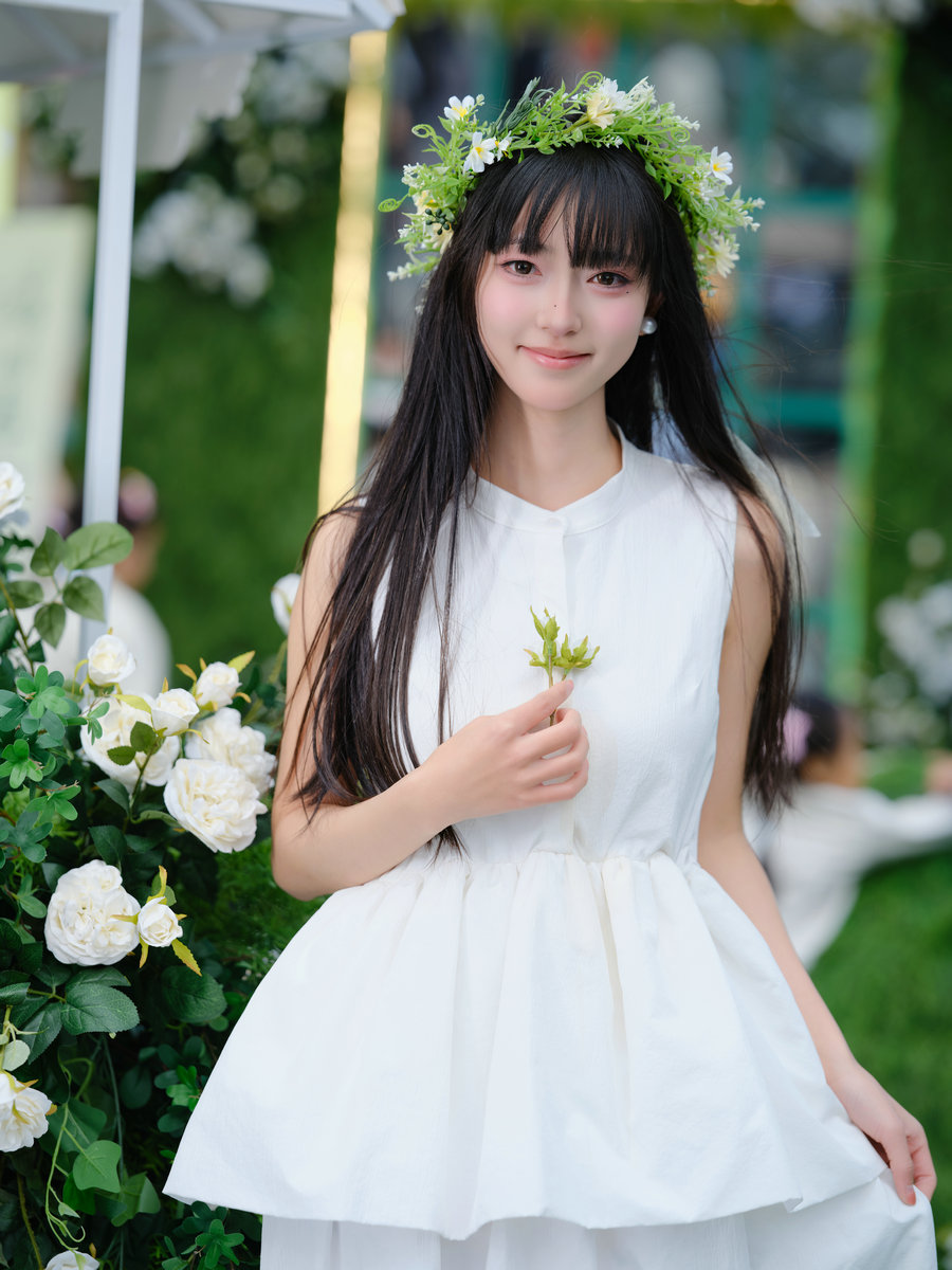 [YITUYU]艺图语 2025.04.11 初夏 冷酷王爷 [16P-507MB]