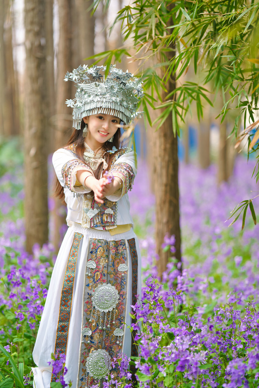 [YITUYU]艺图语 2025.04.13 苗家小可爱 小亿 [60P-1.42GB]