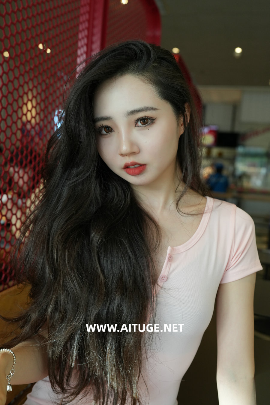 精选街拍视频 No.9335 粉色裙装裸足 [100P-3.53GB]