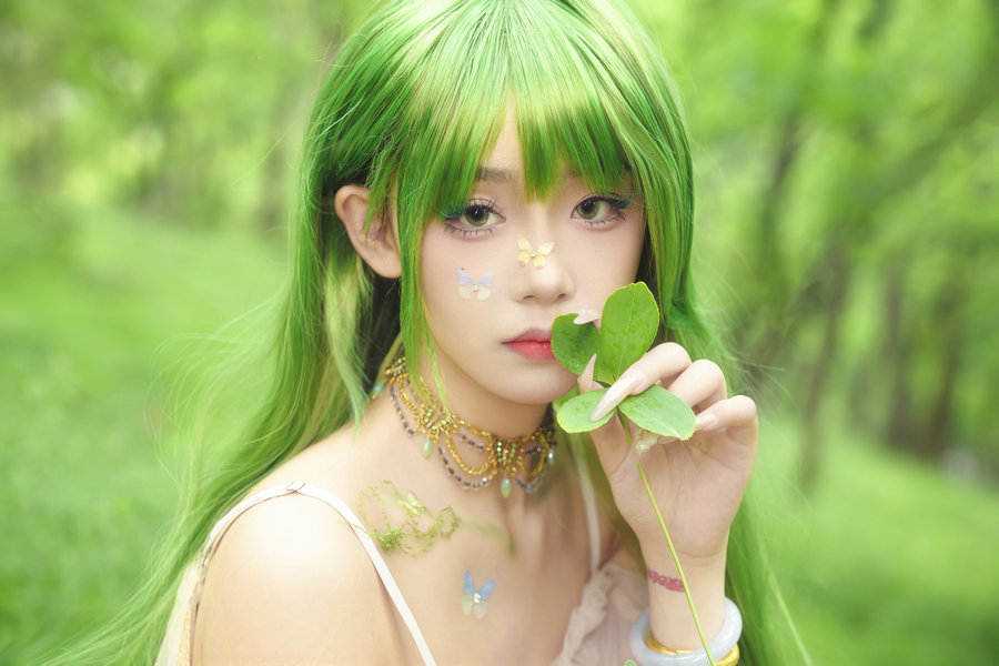 [YITUYU]艺图语 2025.04.22 万物生长 小熊 [19P-273MB]