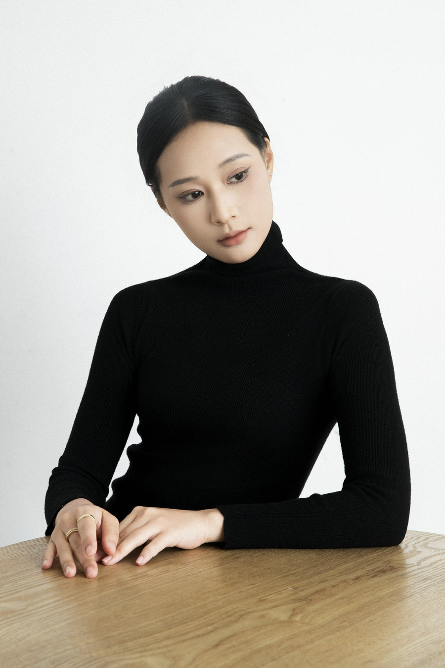 [YITUYU]艺图语 2025.04.23 静 橙子 [25P-359MB]