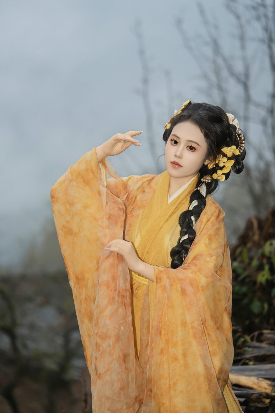 [YITUYU]艺图语 2025.04.23 秋雨 周凤琴 [24P-370MB]