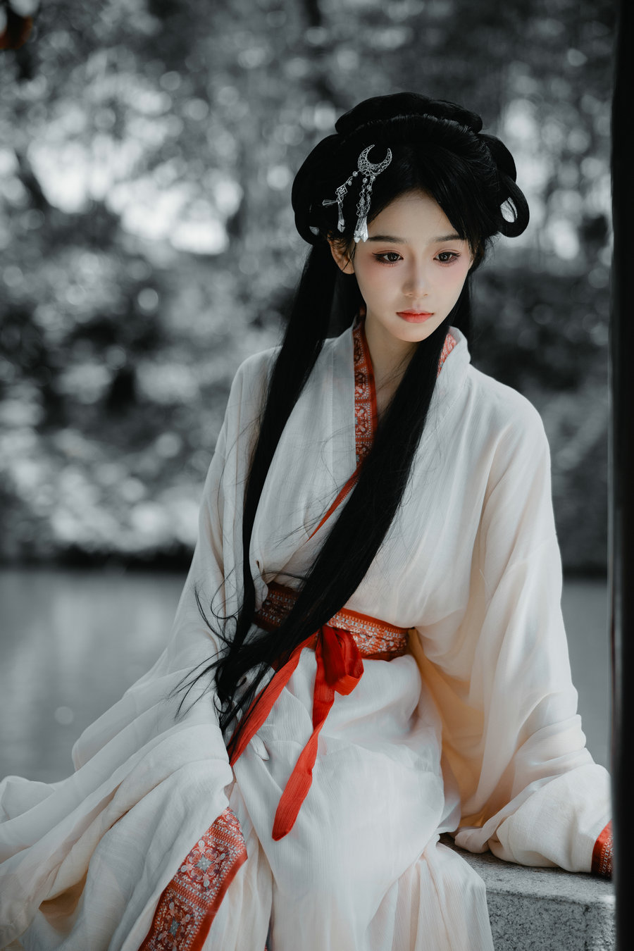 [YITUYU]艺图语 2025.04.24 千年的风-战国袍 小熊 [37P-245MB]