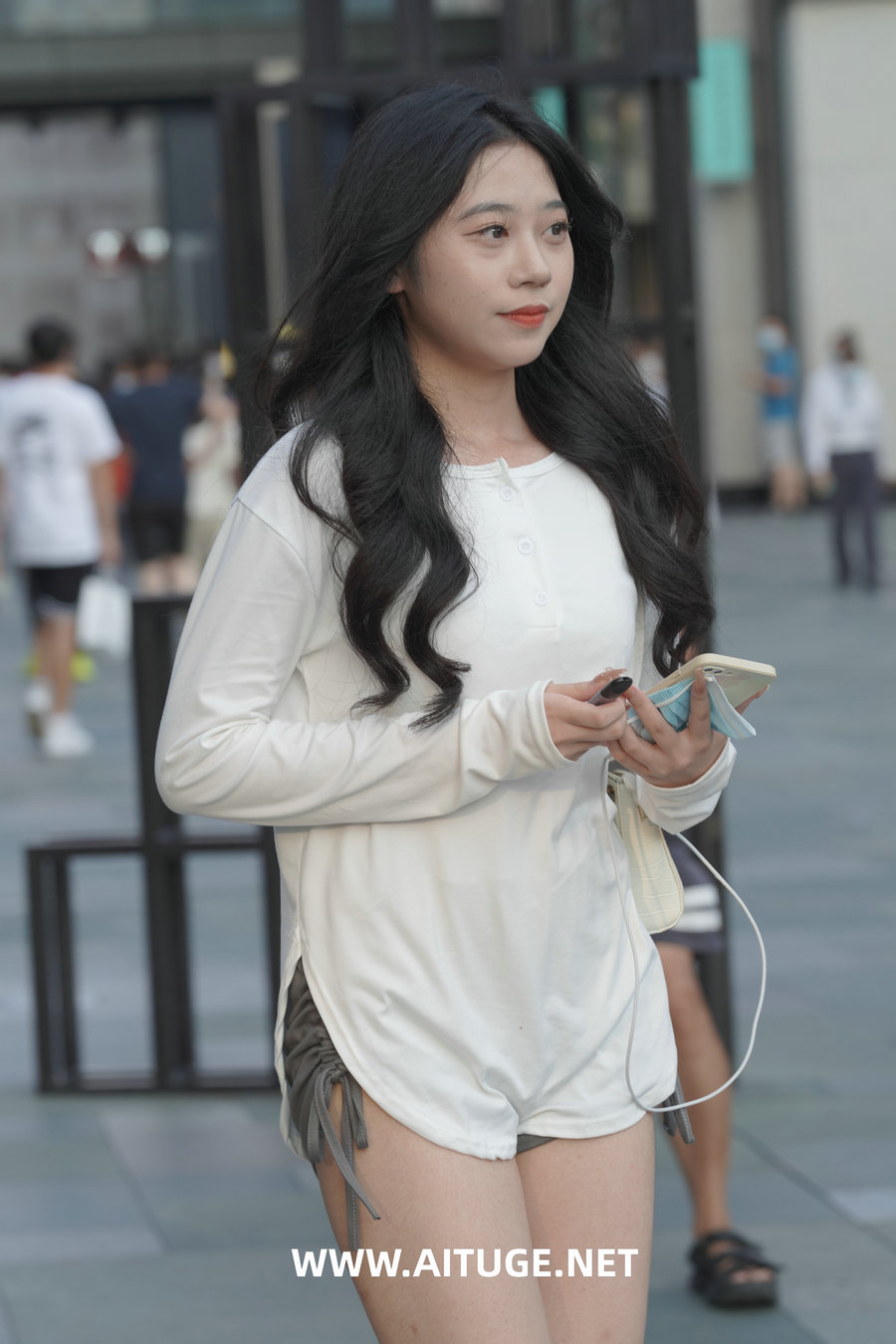 精选街拍视频 No.9376 清新白色系 [120P1V-1.24GB]