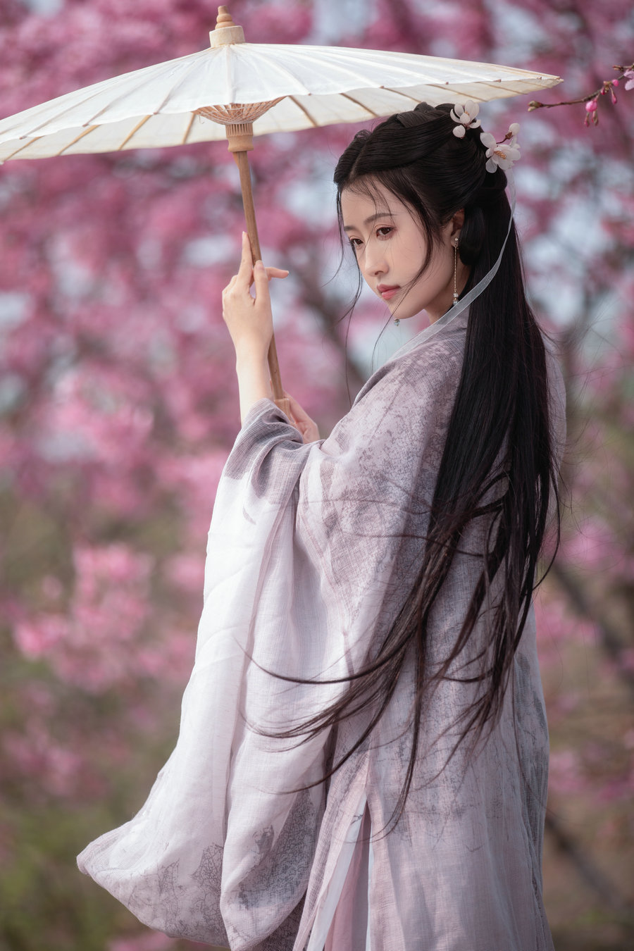 [YITUYU]艺图语 2025.04.27 春樱 秋雨 [16P-246MB]