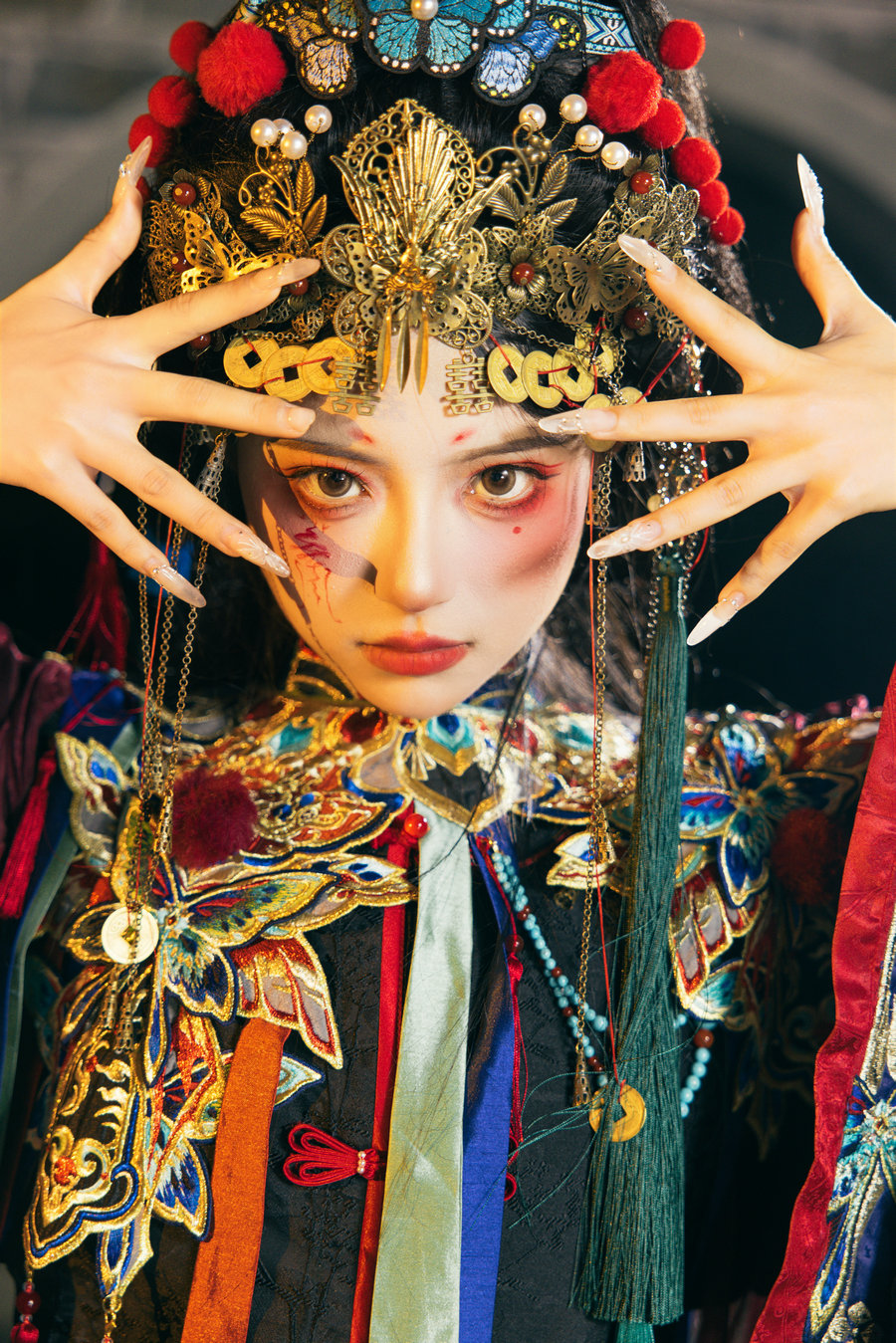 [YITUYU]艺图语 2025.05.03 傩舞 衔鹿 [37P-1.18GB]