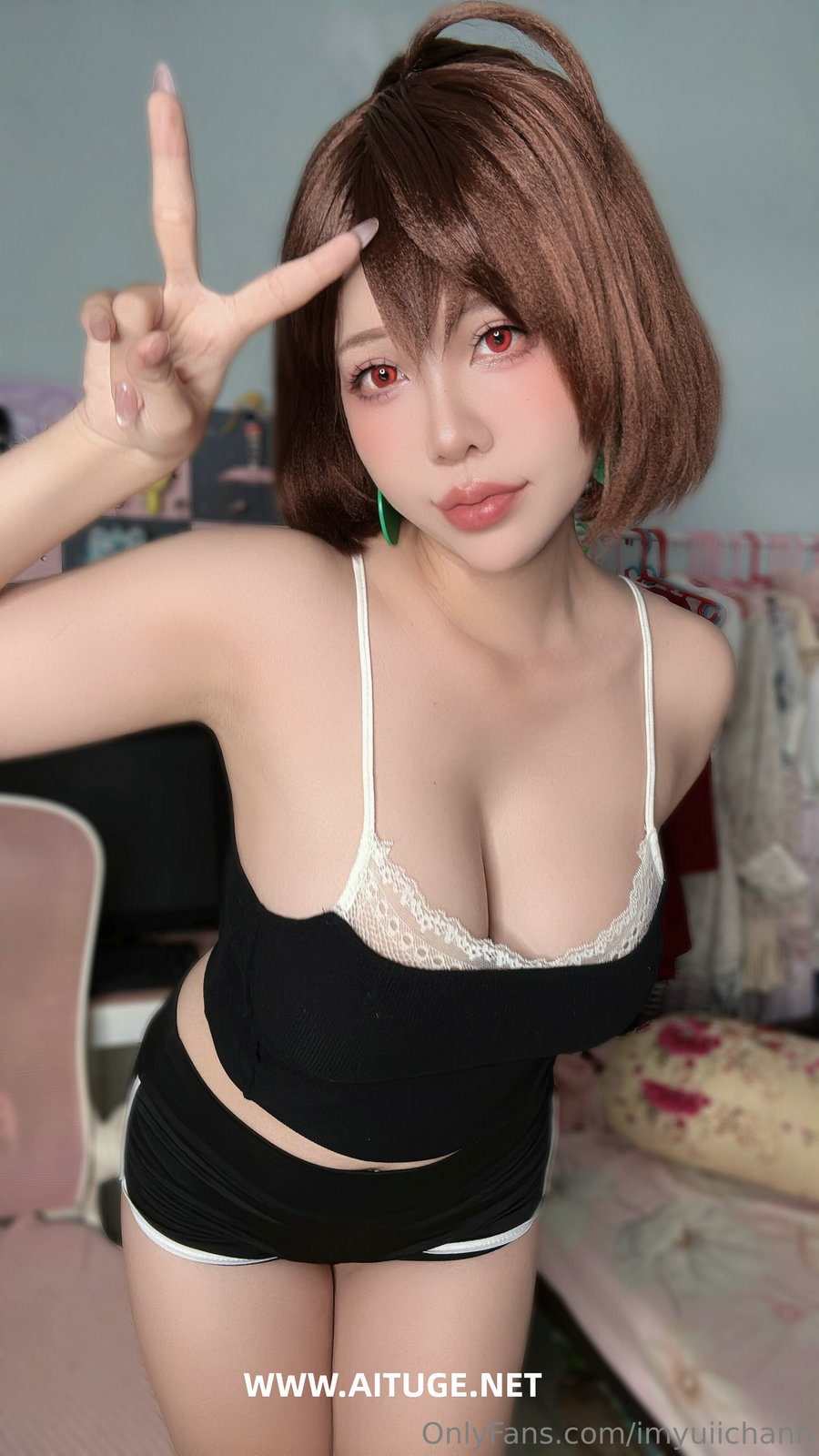 Imyuiichann - Ayase Momo [23P-21MB]