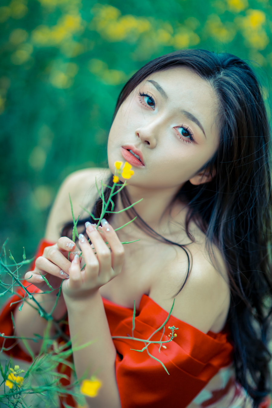 [YITUYU]艺图语 2025.05.07 冷风吹 漩涡鸣子 [22P-400MB]