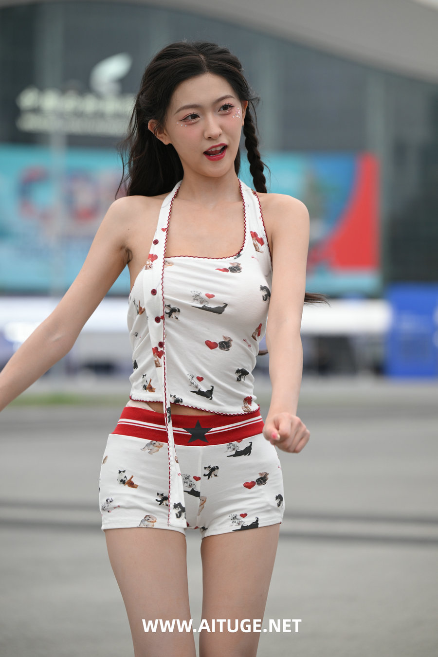 精选街拍视频 No.9439 甜美连体衣 [143P-2.51GB]