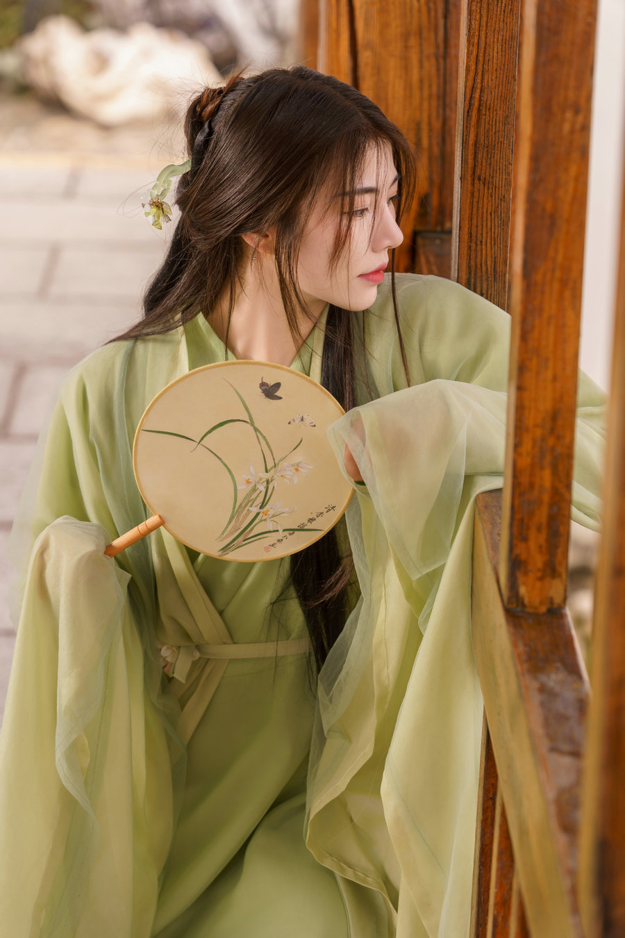 [YITUYU]艺图语 2025.05.09 绿衣幽梦：古韵风华集 青葙女子 [15P-253MB]