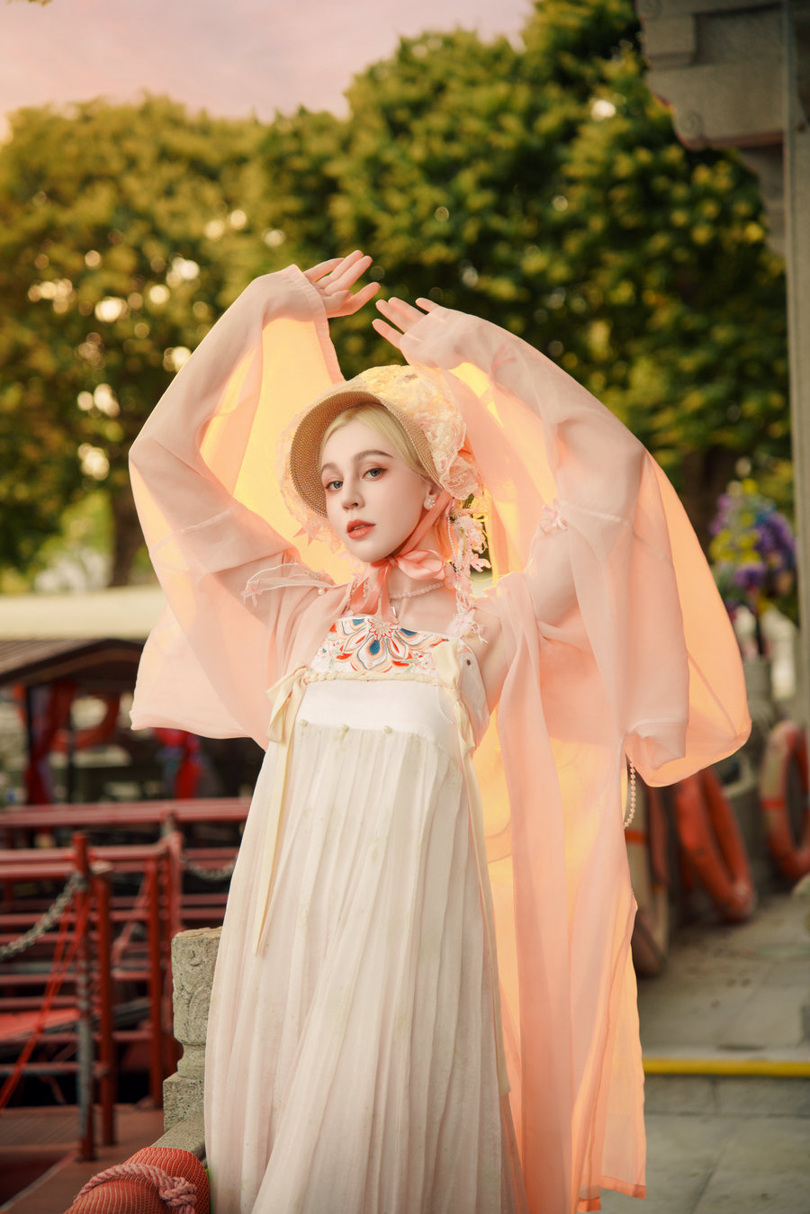 [YITUYU]艺图语 2025.05.12 异域风情，俄罗斯小美女 茱莉亚 [19P-270MB]