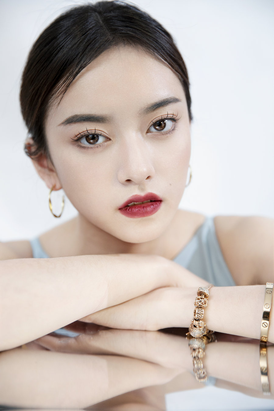 [YITUYU]艺图语 2025.05.13 一面镜子 安仔麻麻 [25P-432MB]