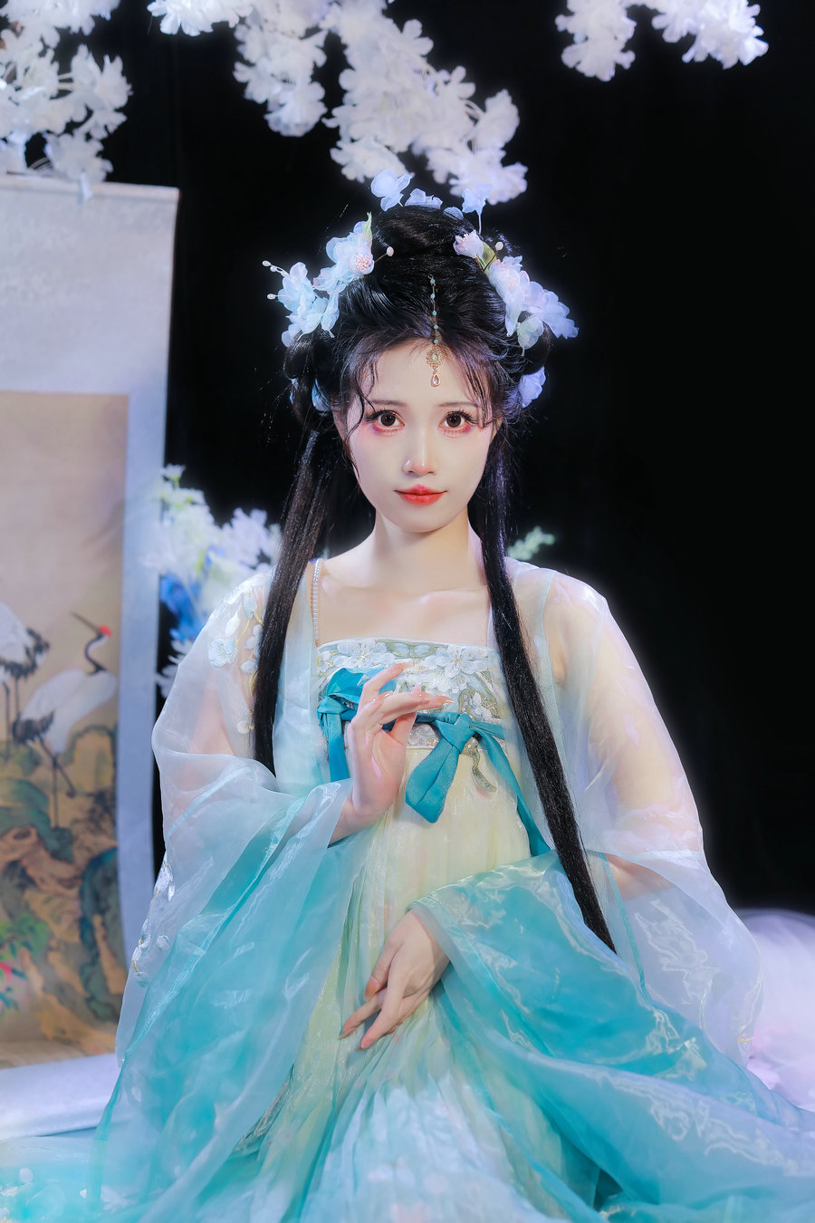 [YITUYU]艺图语 2025.05.16 天仙子 云朵有点甜 [16P-235MB]