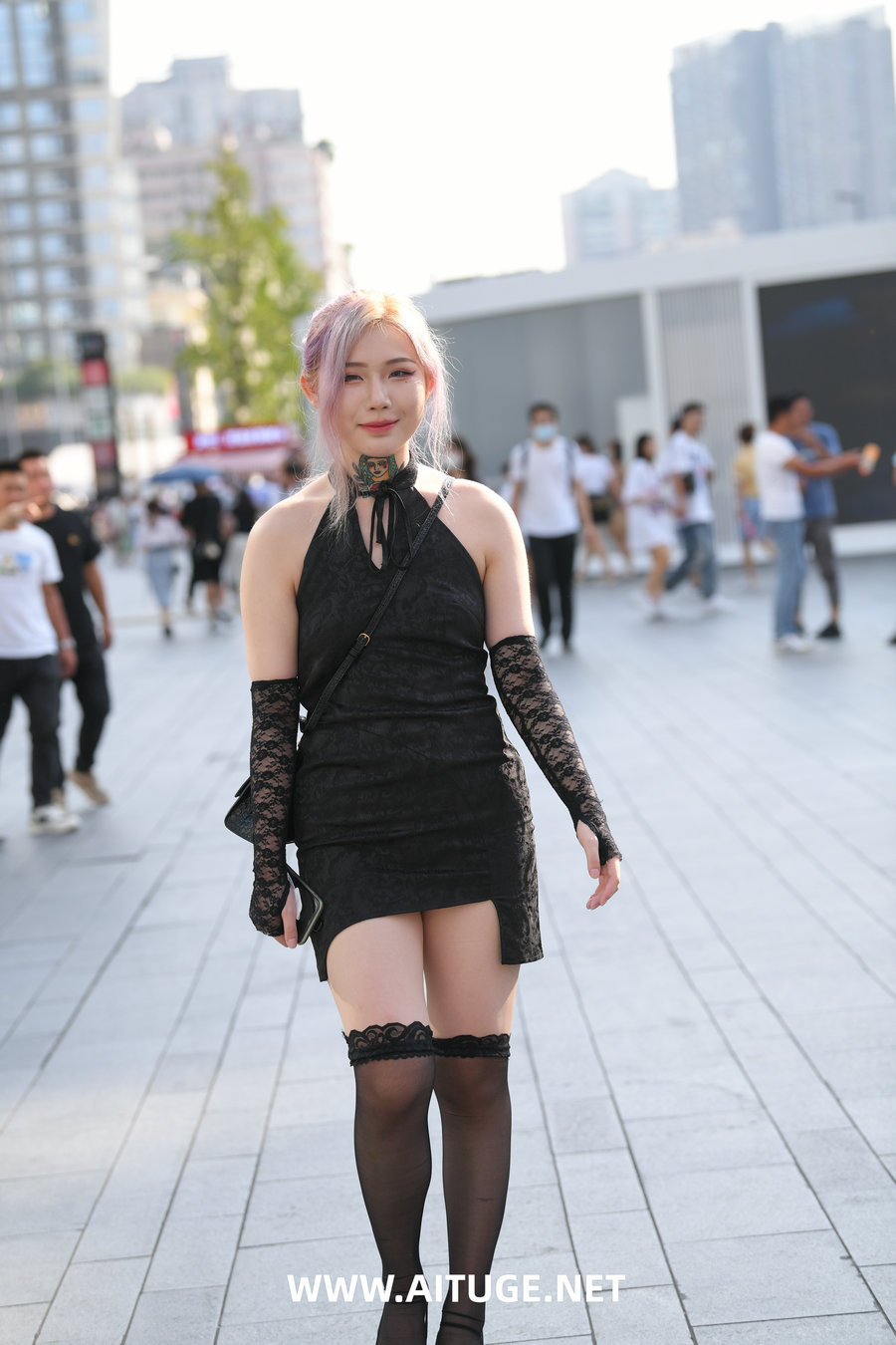 精选街拍视频 No.9508 性感黑色裙装 [99P-2.02GB]