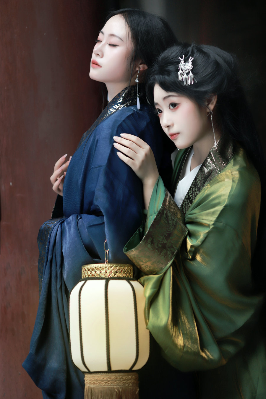 [YITUYU]艺图语 2025.05.23 入眸 富江_小羊咩咩 [13P-133MB]