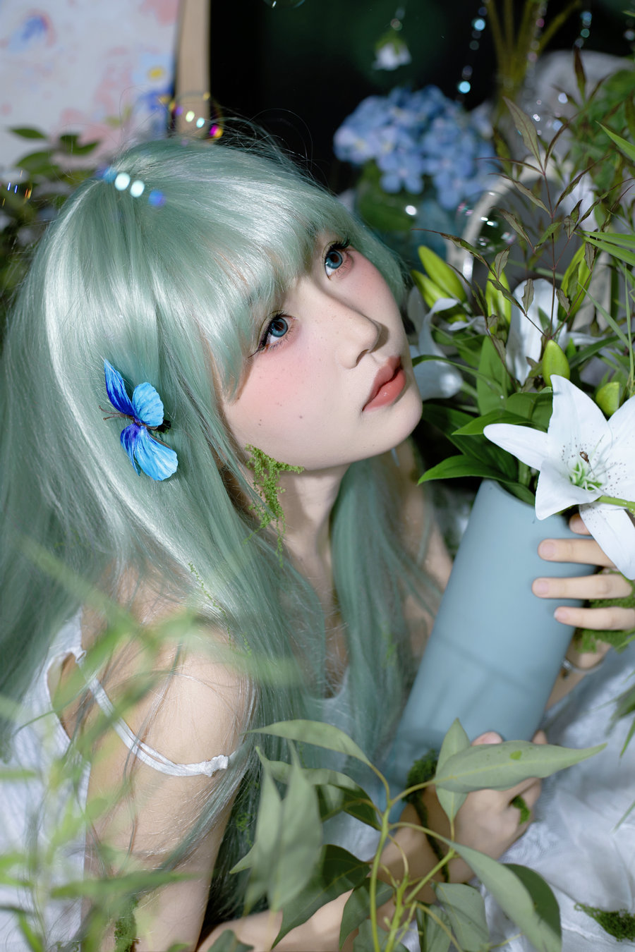 [YITUYU]艺图语 2025.06.05 我的身体长满苔藓，跌落在潮湿的绿意里 躲进鲨鱼嘴里 [14P-112MB] ...