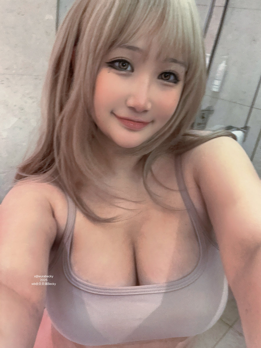 贝贝琪Becky - 肉乎乎 [44P1V-341MB]