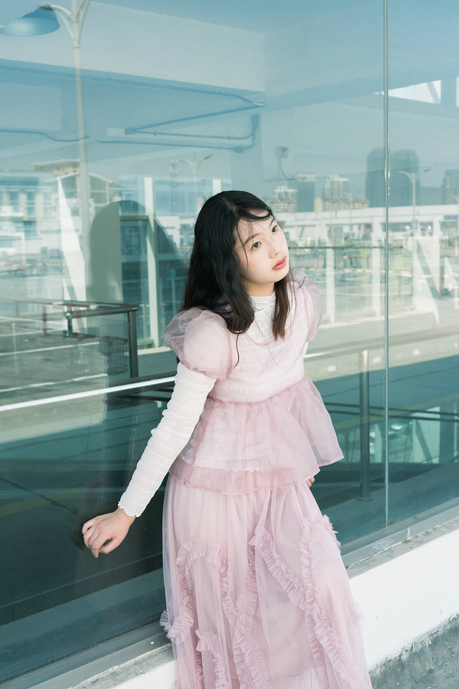 [YITUYU]艺图语 2025.06.06 天台邂逅 粉色少女 [21P-288MB]