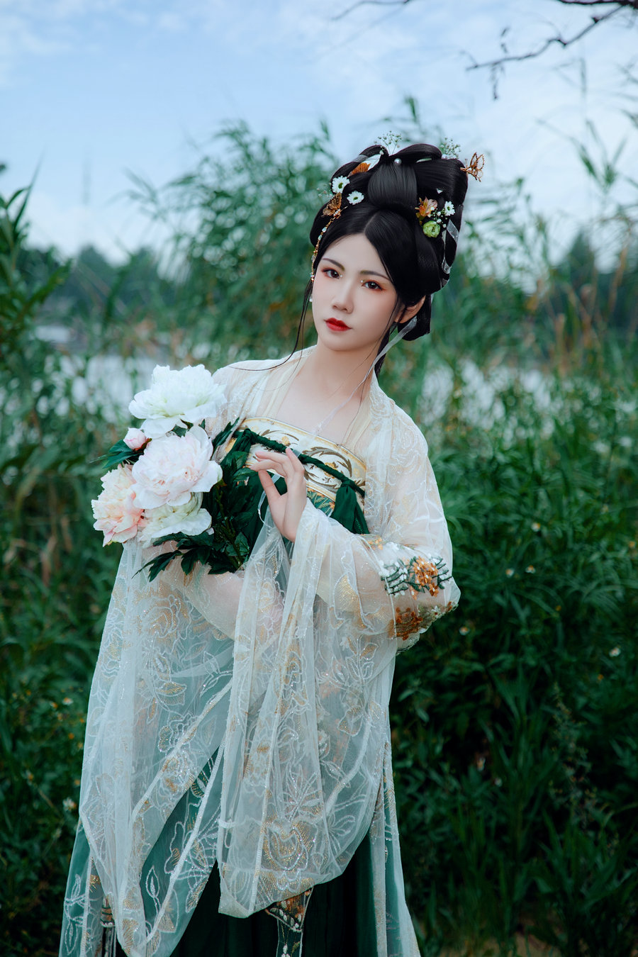 [YITUYU]艺图语 2025.06.06 烟雨入江南 胖头鱼 [18P-218MB]