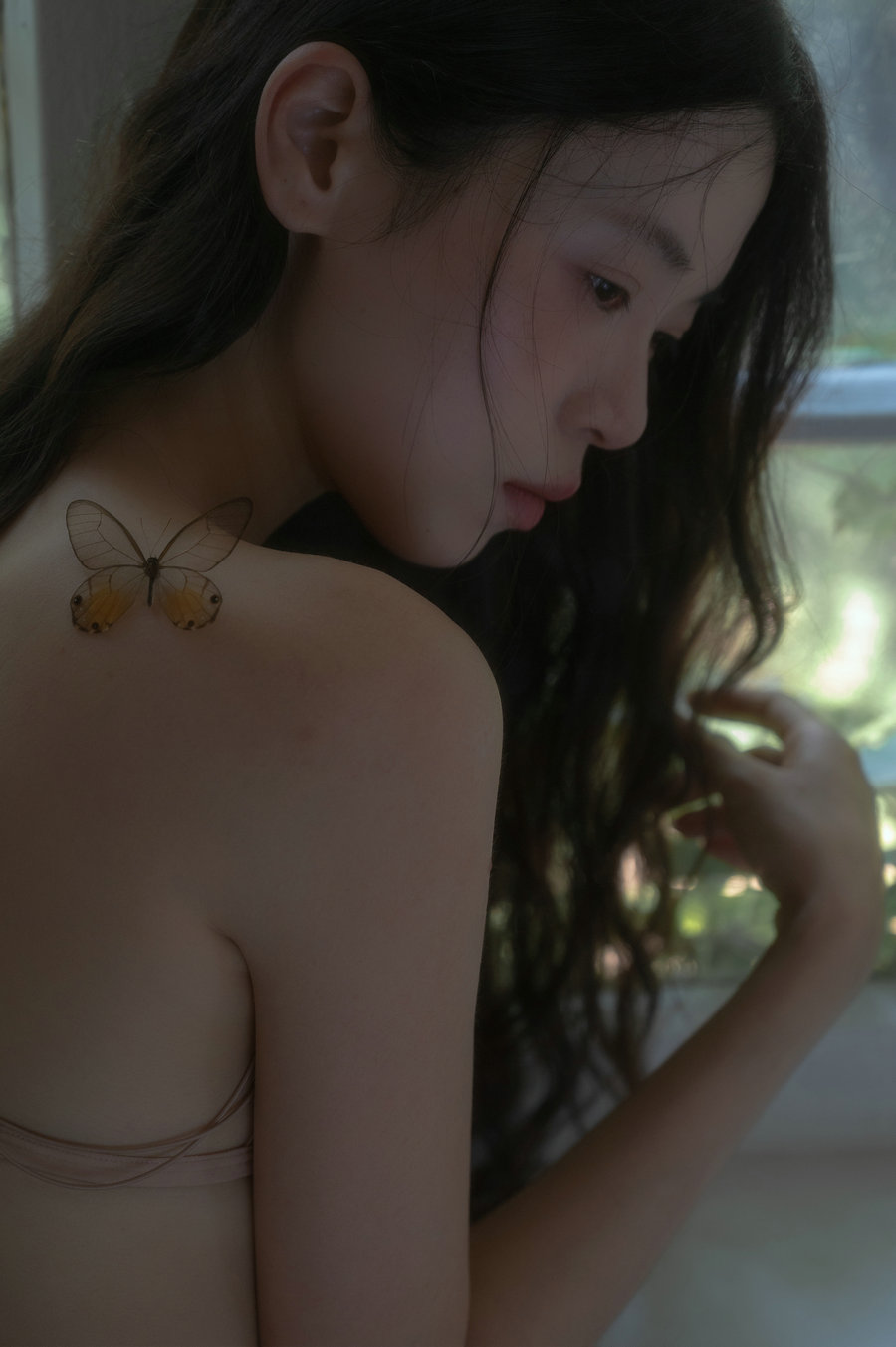 [YITUYU]艺图语 2025.06.07 蝶恋花 蔡景梵 [33P-306MB]