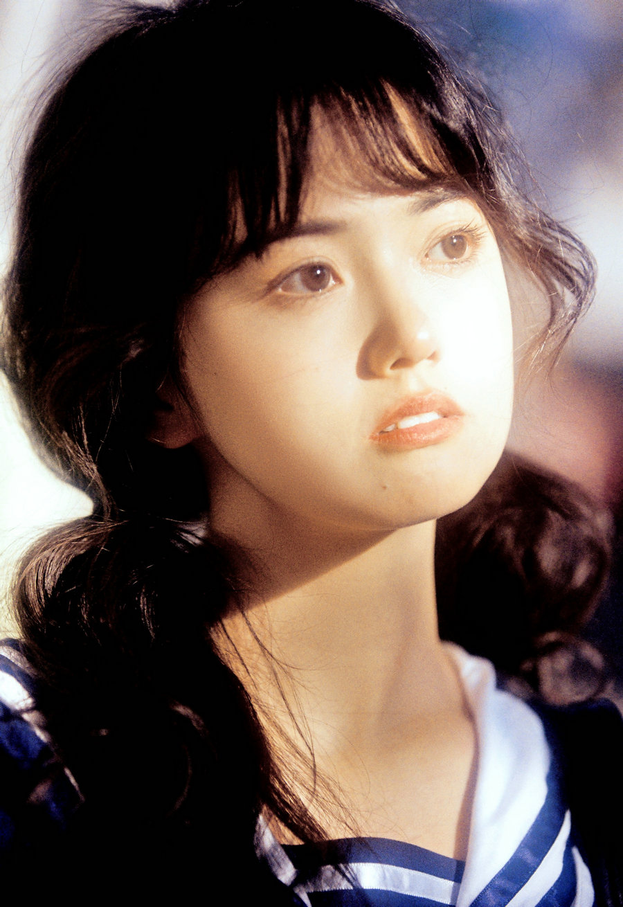 [YITUYU]艺图语 2025.06.08 少女的裙摆 爆毛绵羊 [18P-106MB]