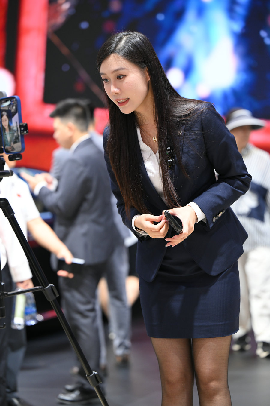 精选街拍视频 No.9621 黑丝裙装OL [219P-4.37GB]