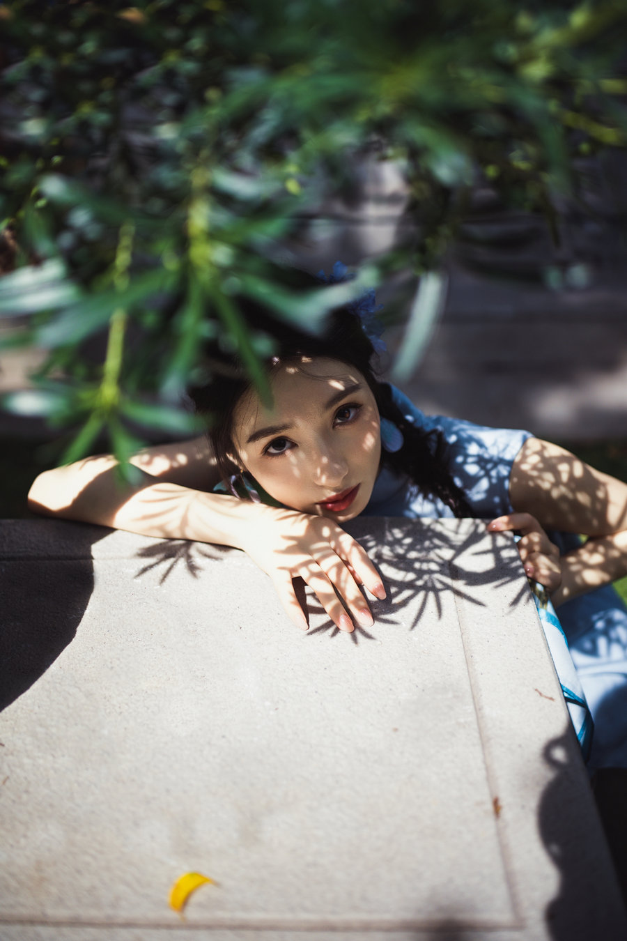 [YITUYU]艺图语 2025.06.16 光 • 影 再来碗酥肉 [19P-303MB]