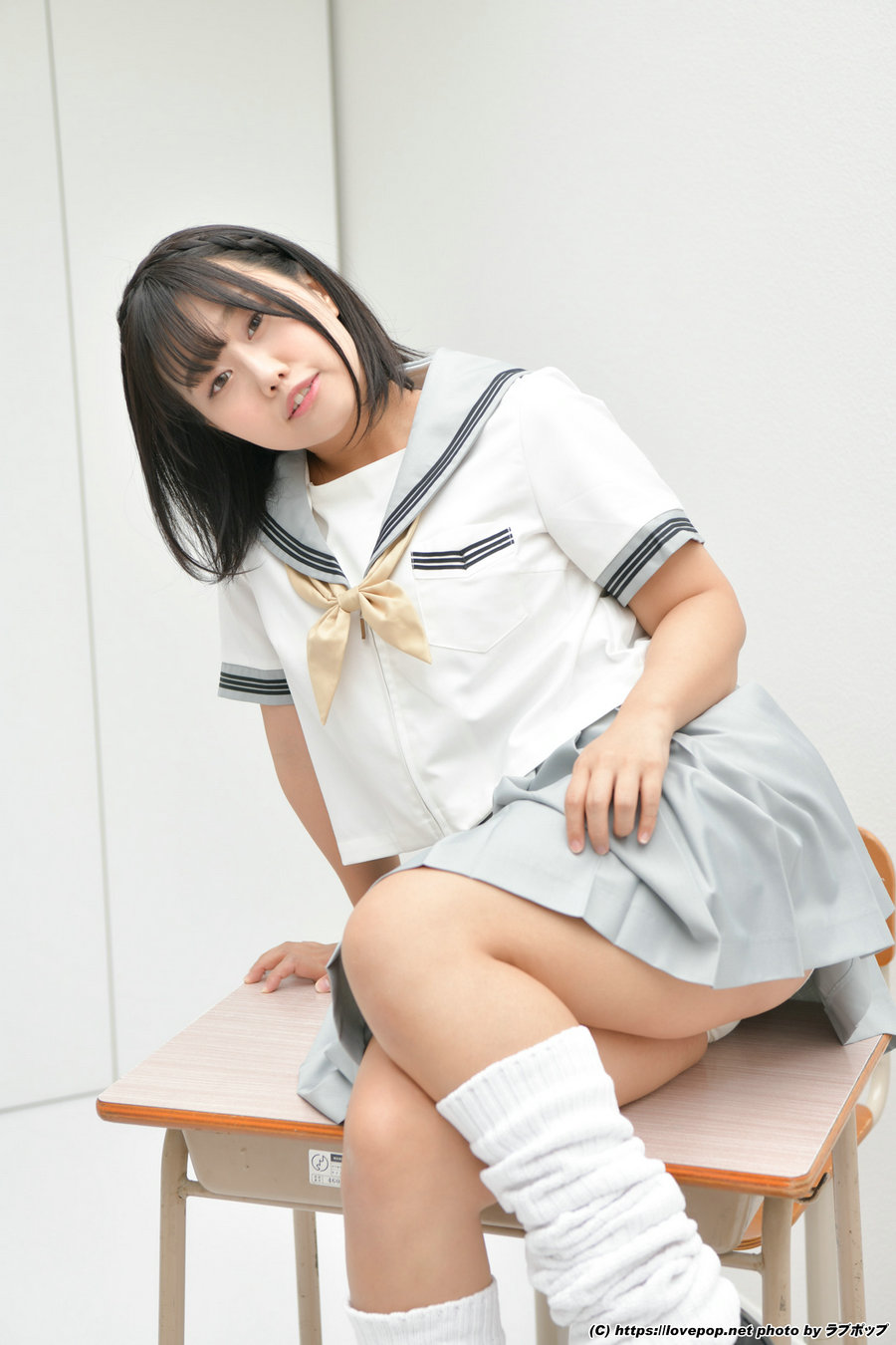 [LOVEPOP] Tororo Tsumugi 紬とろろ Photoset 04 [95P32MB]