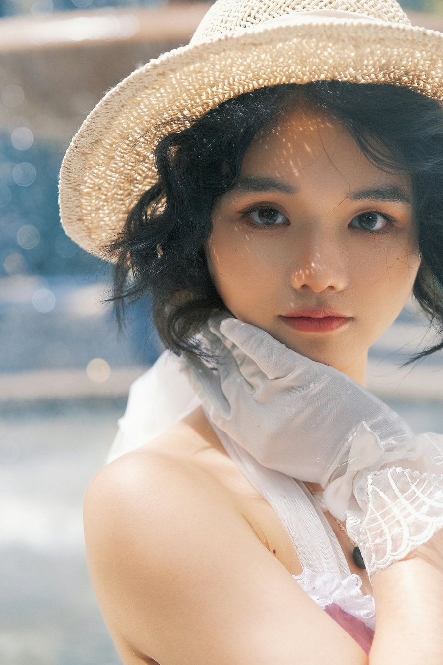 [YITUYU]艺图语 2025.06.17 海 凌可Shawbrin [15P-282MB]