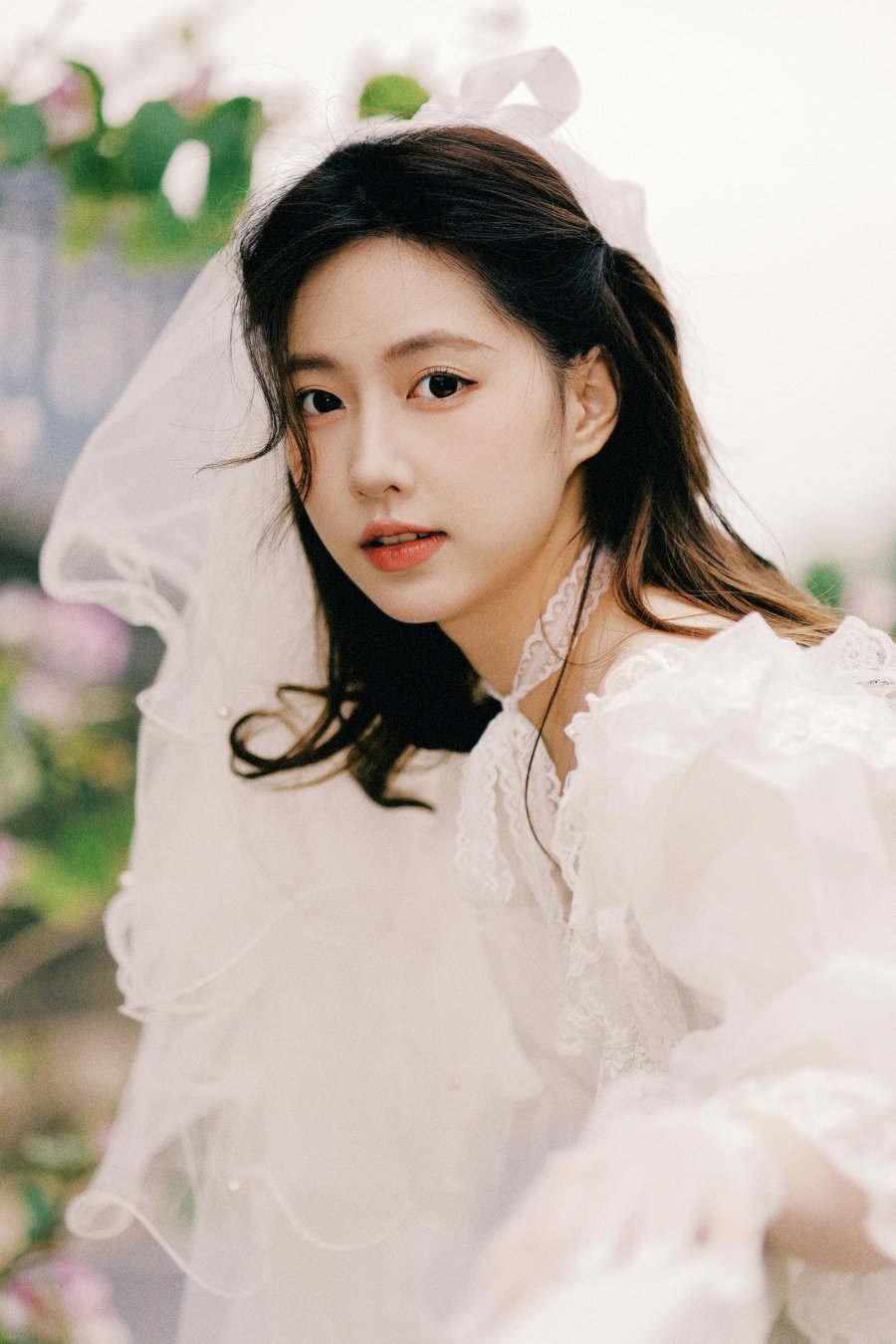 [YITUYU]艺图语 2025.06.19 落跑新娘 盈盈 [24P-358MB]