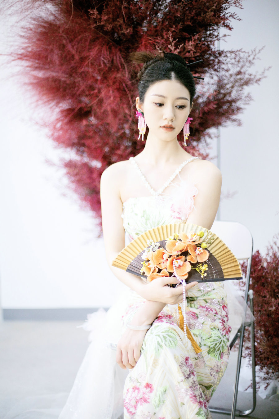 [YITUYU]艺图语 2025.06.23 独自美丽 怡萍 [25P-323MB]