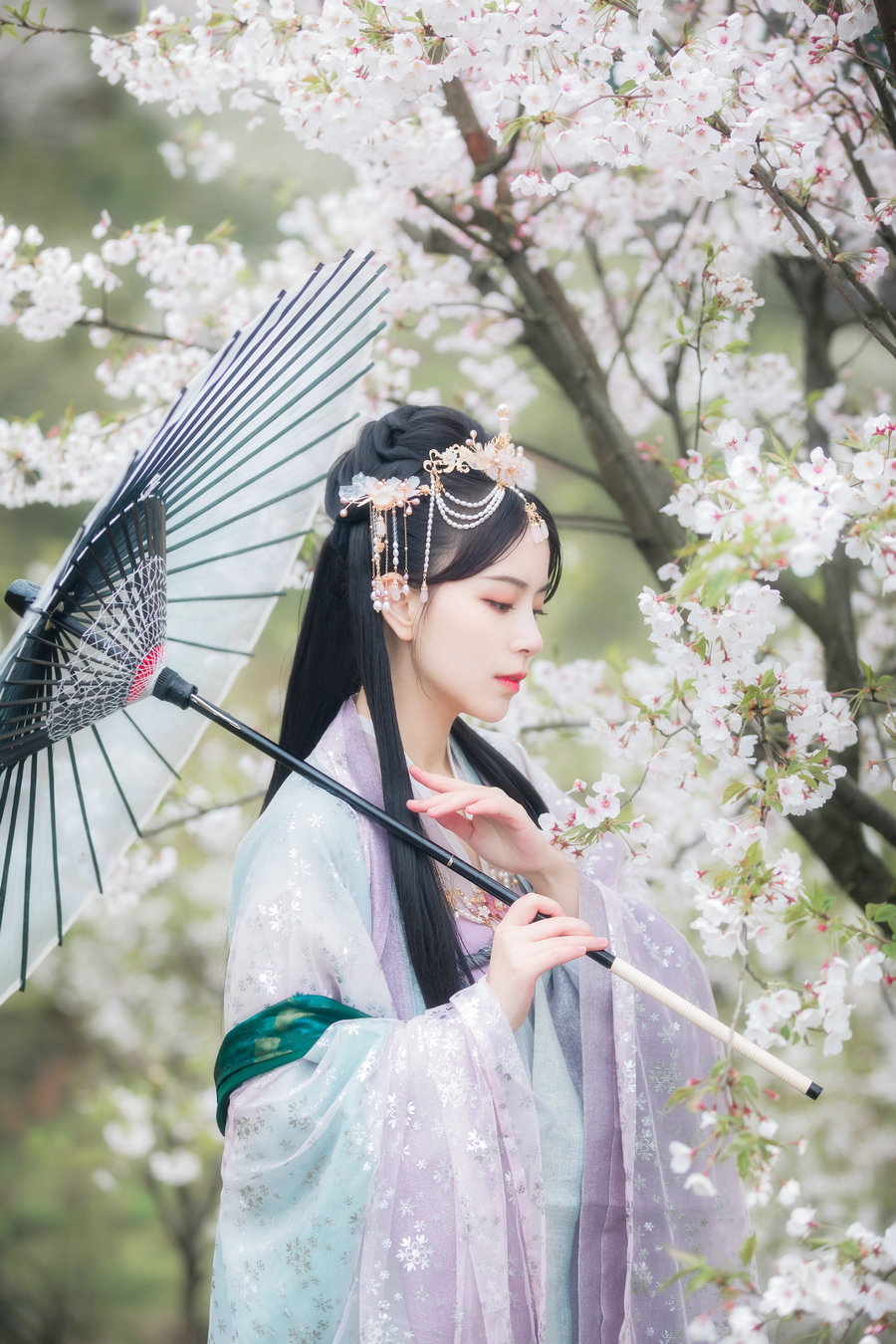 [YITUYU]艺图语 2025.06.23 花神 公子不坏 [20P-197MB]