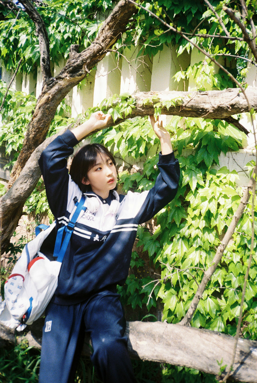 [YITUYU]艺图语 2025.06.25 十七岁的夏天 鱼丸or阿莹 [24P-147MB]