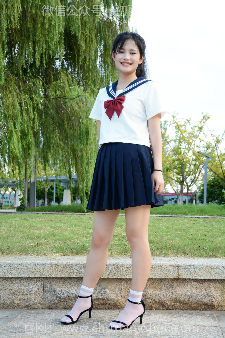 初夏女神 No.302 幺幺 展现独特 [100P1V-4.84GB]