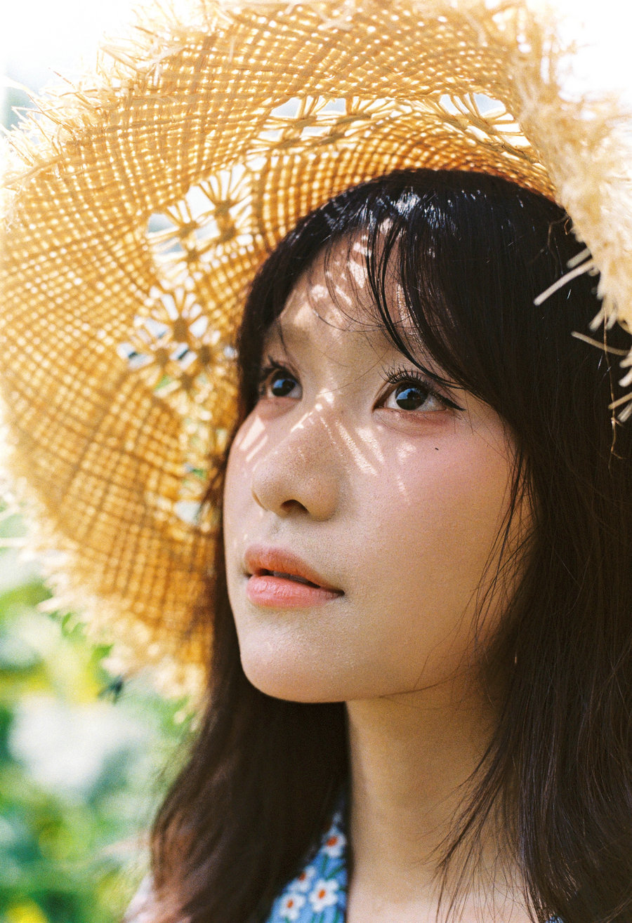 [YITUYU]艺图语 2025.06.25 向日葵的花语 沐沐 [18P-104MB]