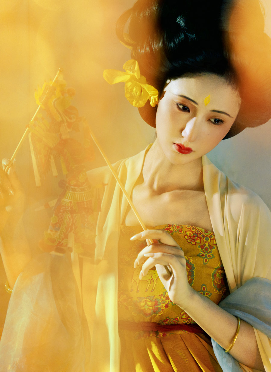 [YITUYU]艺图语 2025.06.26 美人卷珠帘 荷里寒 [13P-617MB]